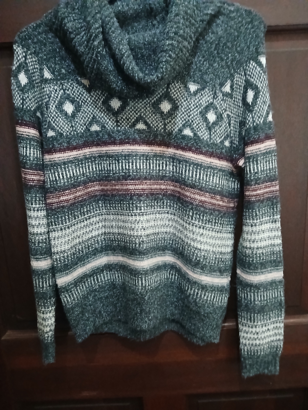 Hollister Green Patterned Cowl Neck Sweater with Stripe Accents Size S